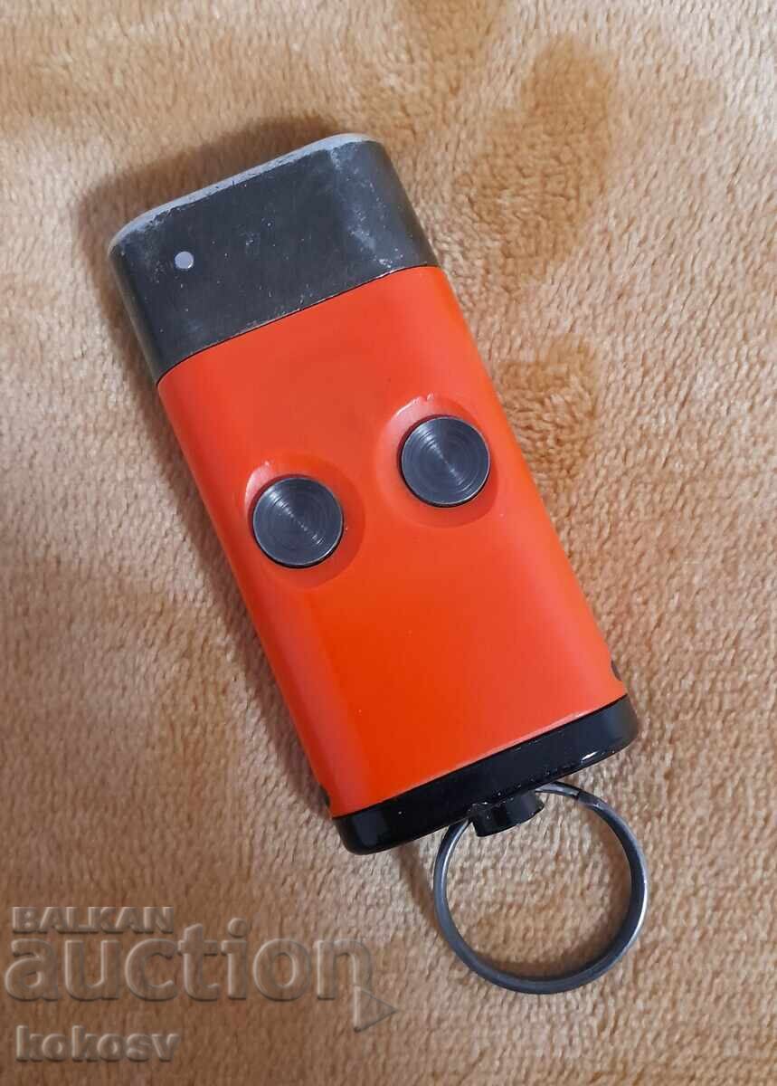 Osa - gaz de semnalizare pentru autoapărare și semnalizare