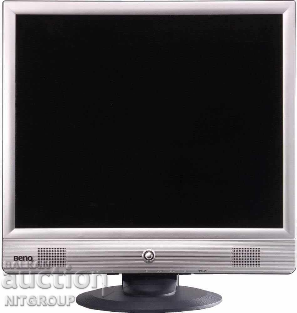 Licitație Monitor de 17 inci (VGA/DVI, alb/negru, cu difuzor)