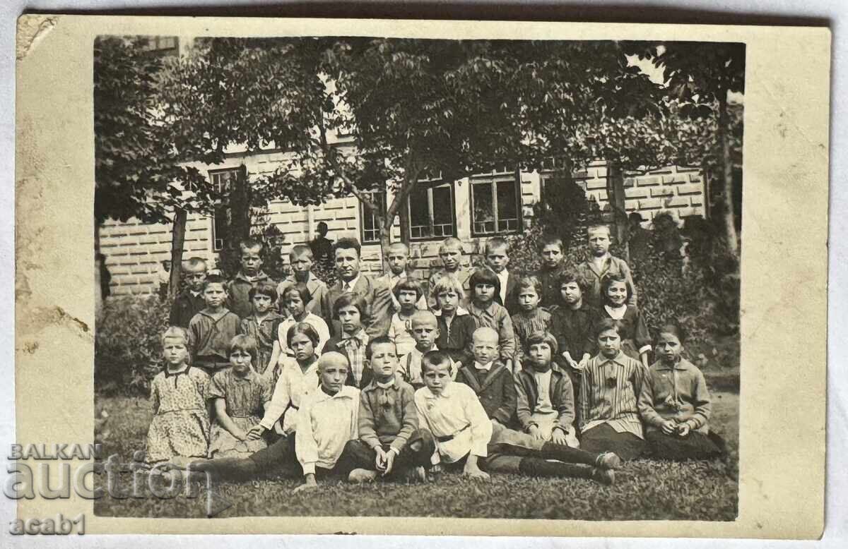 Students Sofia Poduene