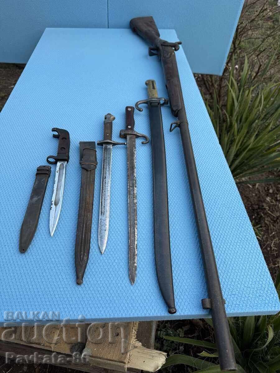 Lot de pumnale și pușcă Lot de pumnale și pușcă