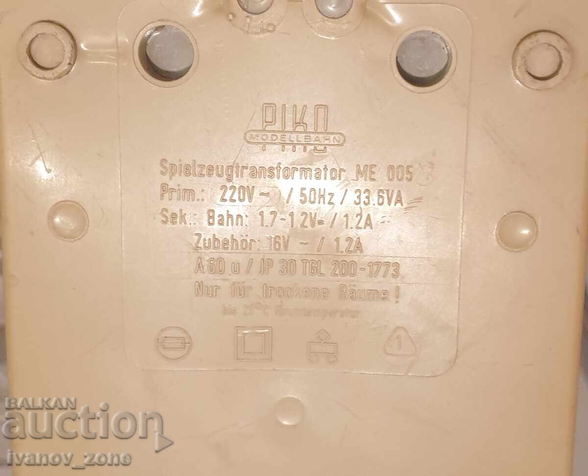 Παράδοση Τροφοδοτικό Piko FZ1 Έλεγχος για τρένα και πίστες