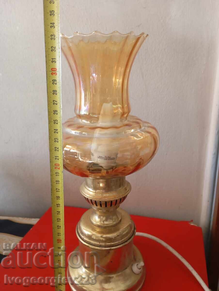 Licitație Lampă de masă vintage Licitație Lampă de masă vintage