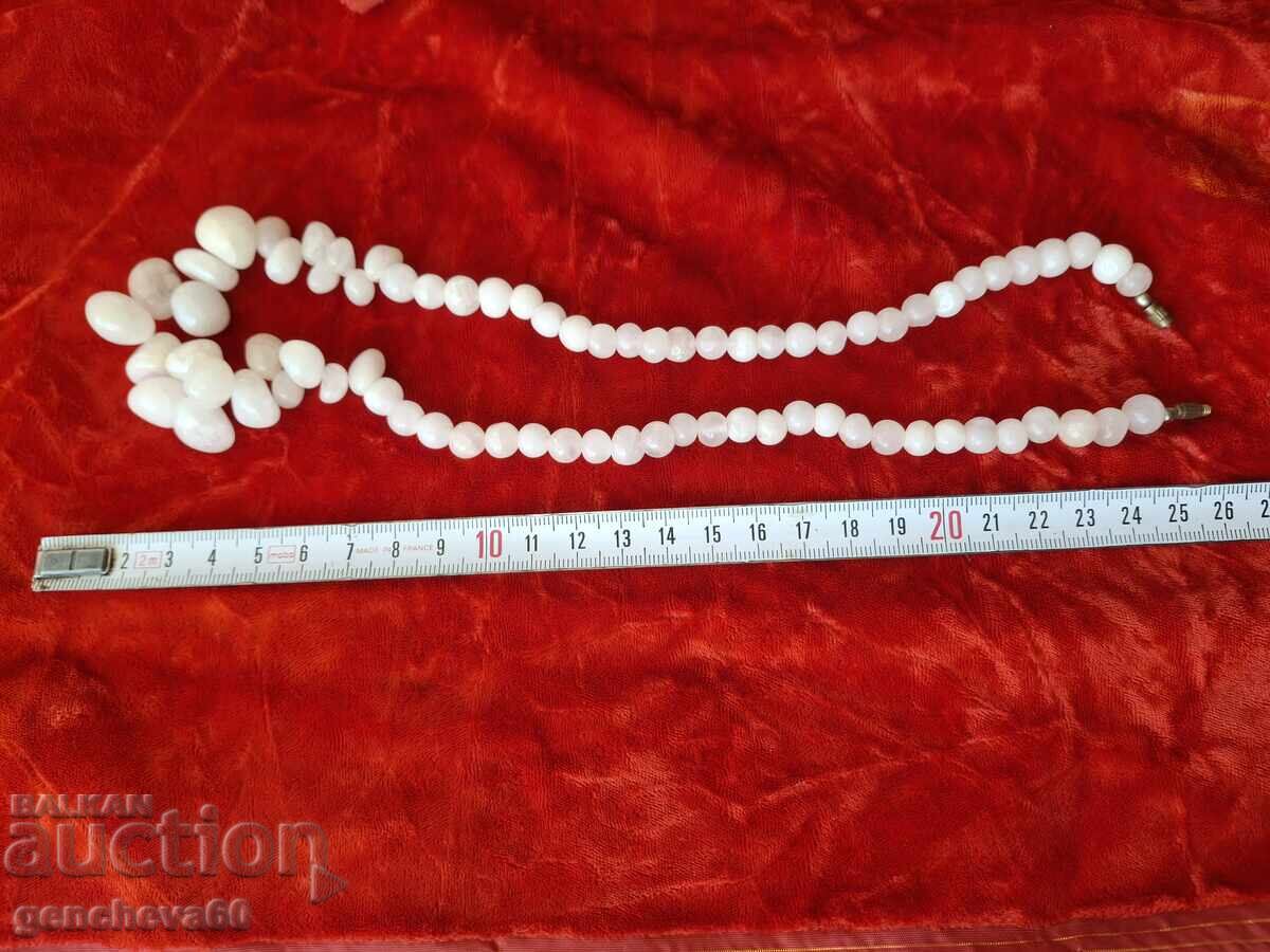 Livrarea Colier vintage din cuarț natural