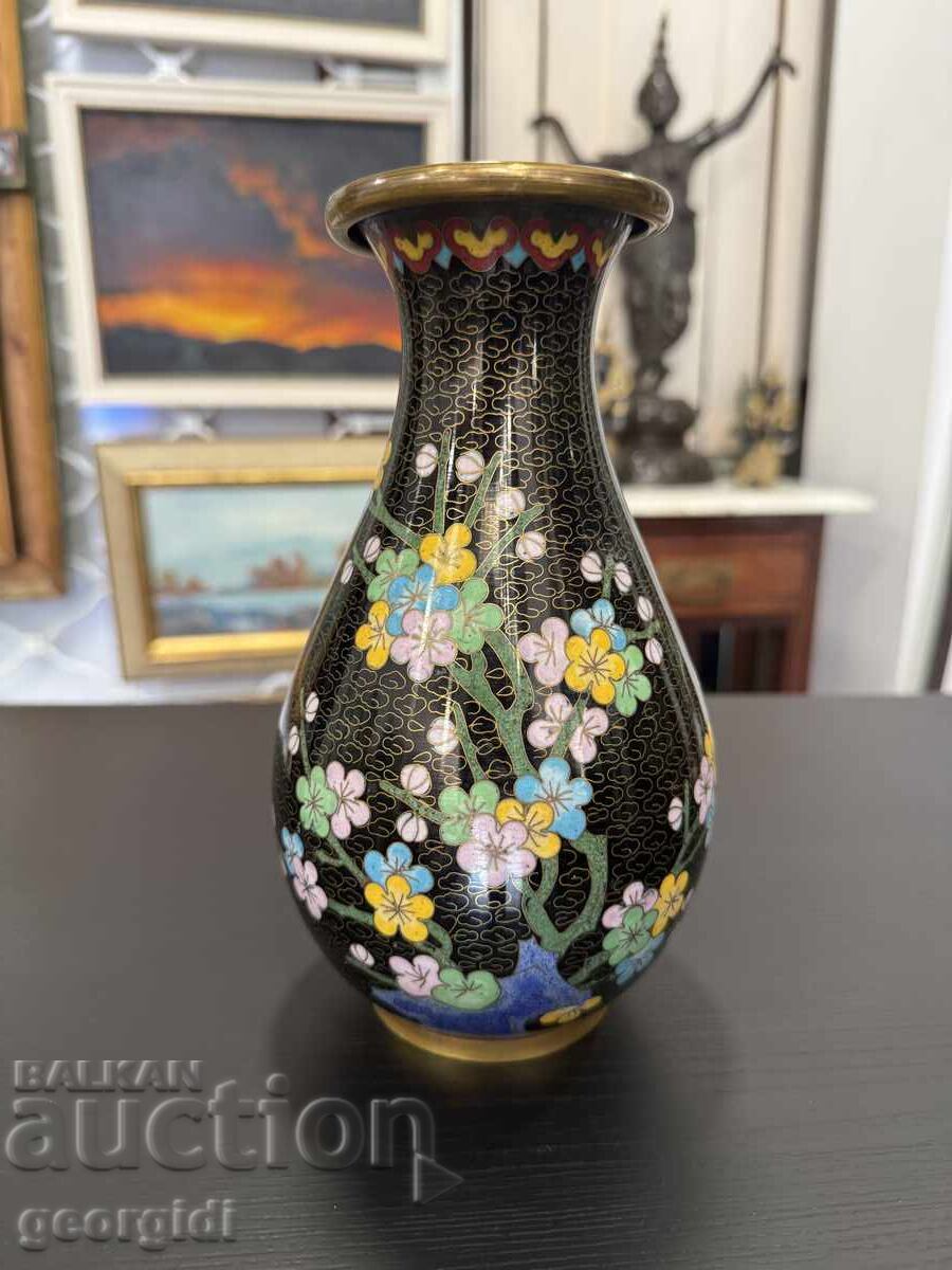 Vază chinezească din bronz cu cloisonné. Nr. 7934