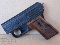 Ιταλικό πιστόλι εκκίνησης με γεμιστήρα, πιστόλι, λειτουργεί