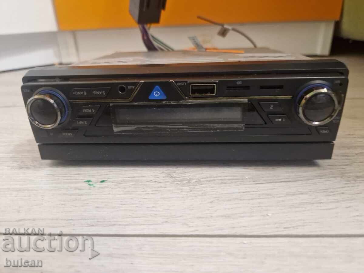 Licitație Vand 3 radio-casetofon cu MP3 cu televizor