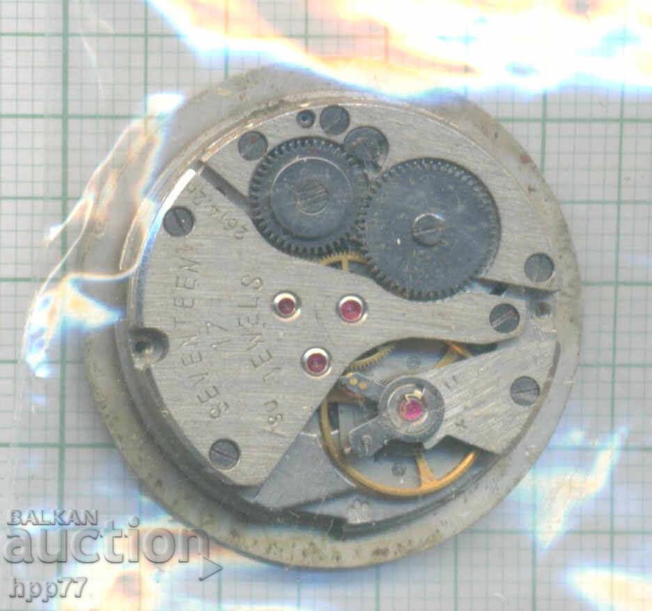 clock mechanism 13 with price € 1.01 | 1.98 BGN