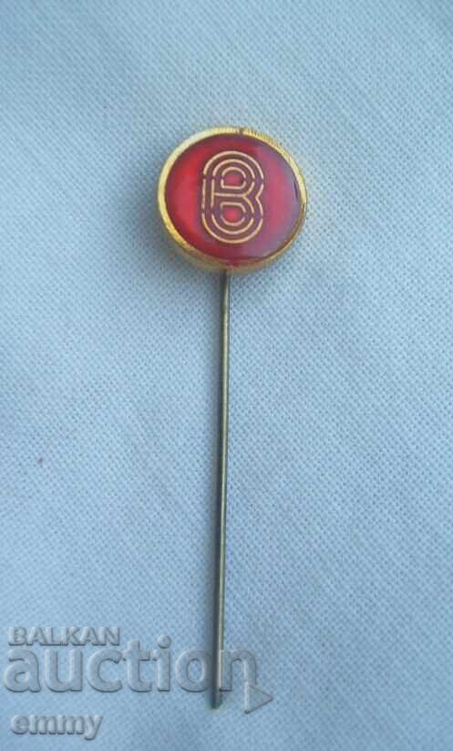 Insignă fotbal - FC Vitosha, Sofia cu preț € 3.50 | 6.85 BGN Insignă fotbal - FC Vitosha, Sofia cu preț € 3.50 | 6.85 BGN