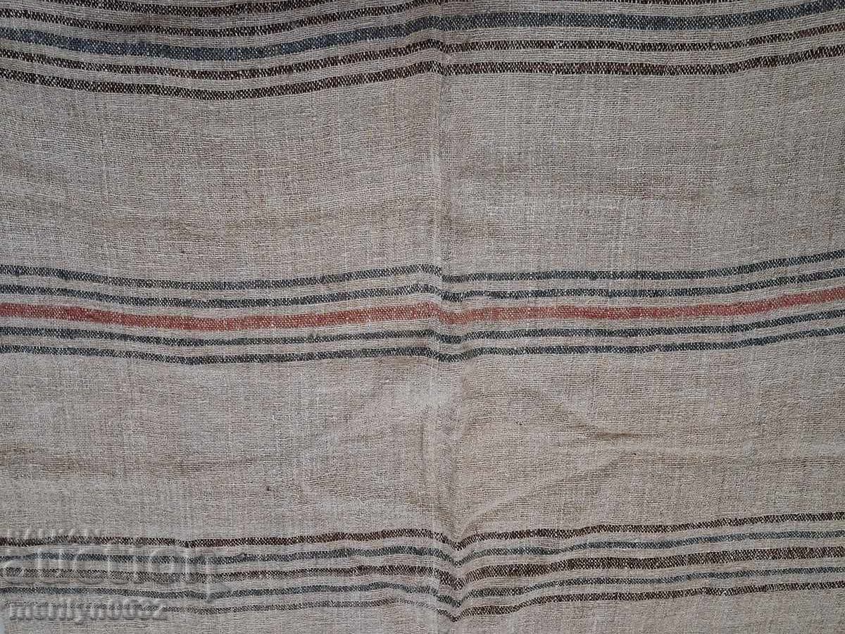 Licitație Vechi covor de cânepă, sfârșitul secolului al XIX-lea, începutul secolului al XX-lea, NOU