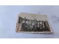 Φωτογραφία Στρατιώτες γυμνοί μέχρι τη μέση