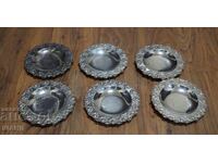 6 Стари метални посребрени чинии с цветя