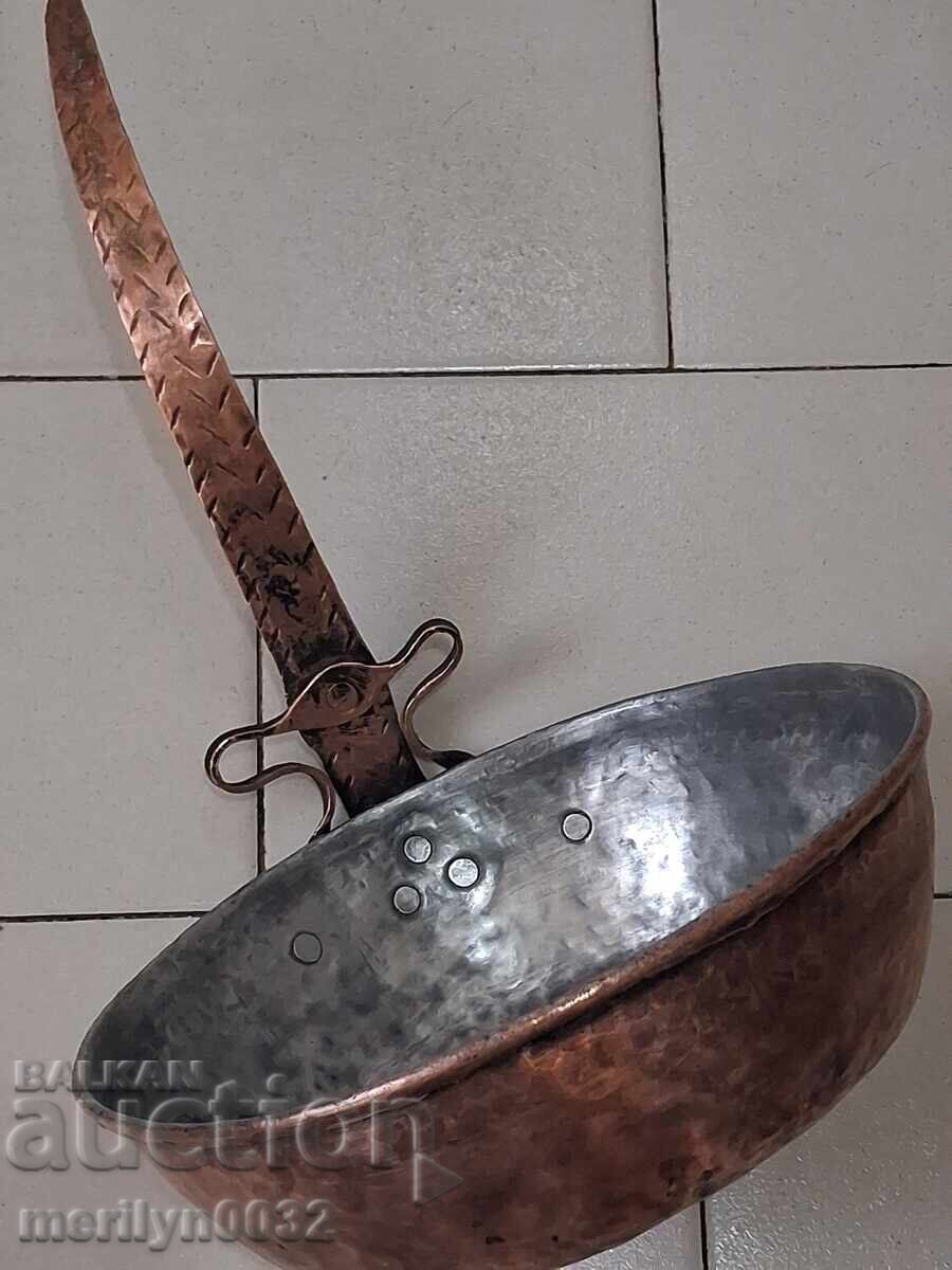 Tavă veche de cupru, cupru, tavă, vas de cupru cu preț € 74.82 | 146.34 BGN