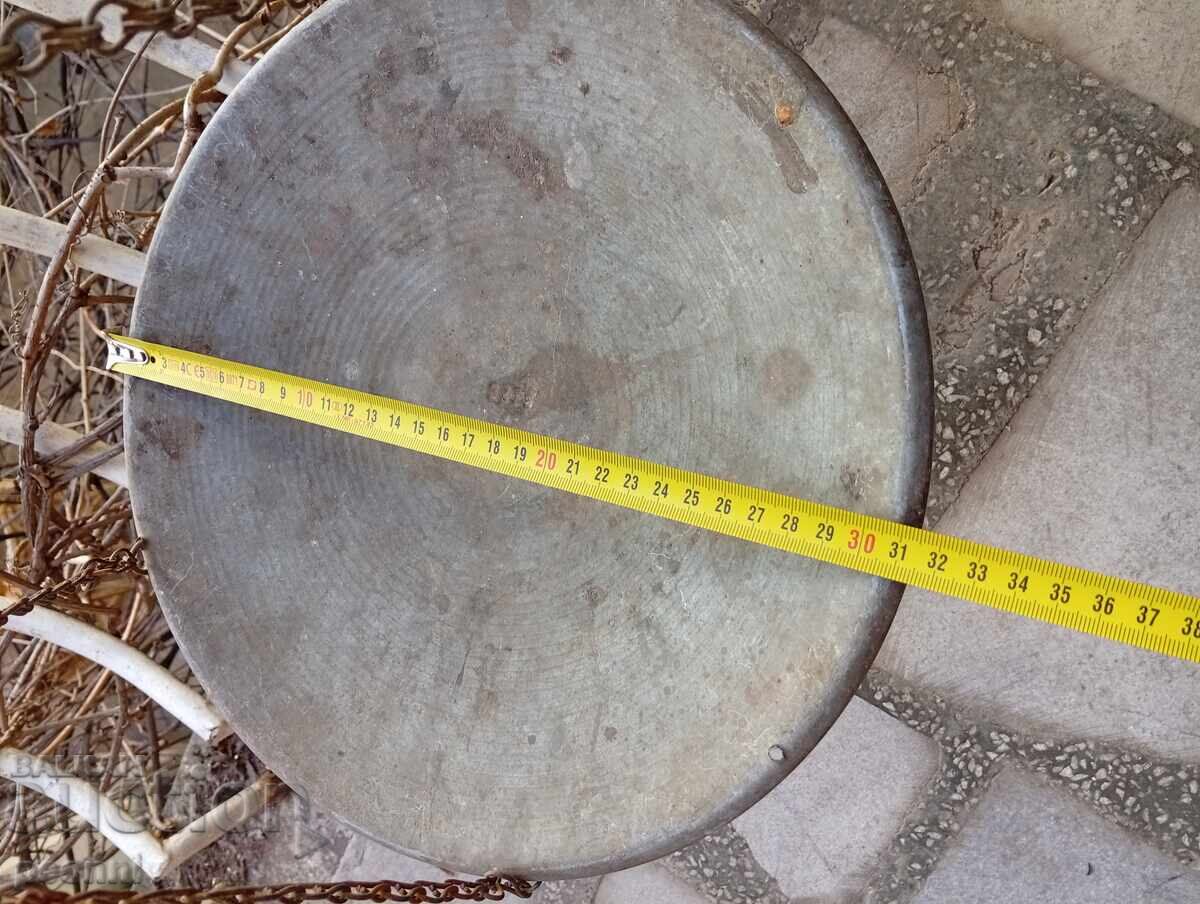 Licitație Cântar vechi mare Licitație Cântar vechi mare