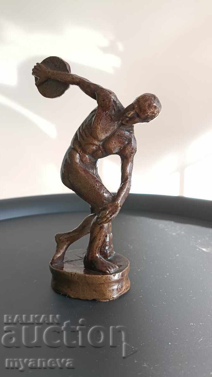 Aruncător de disc sau „Discobolul”, statuetă de bronz - 6