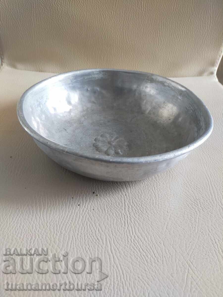 Vas de baie cu preț € 15.00 | 29.34 BGN