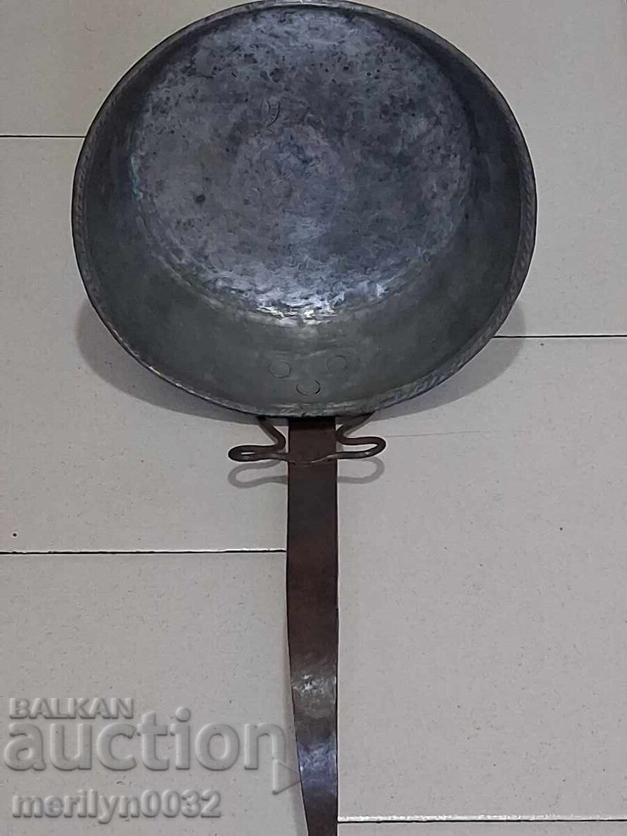 Licitație Tavă veche de cupru, cupru, tavă, vas de cupru Licitație Tavă veche de cupru, cupru, tavă, vas de cupru