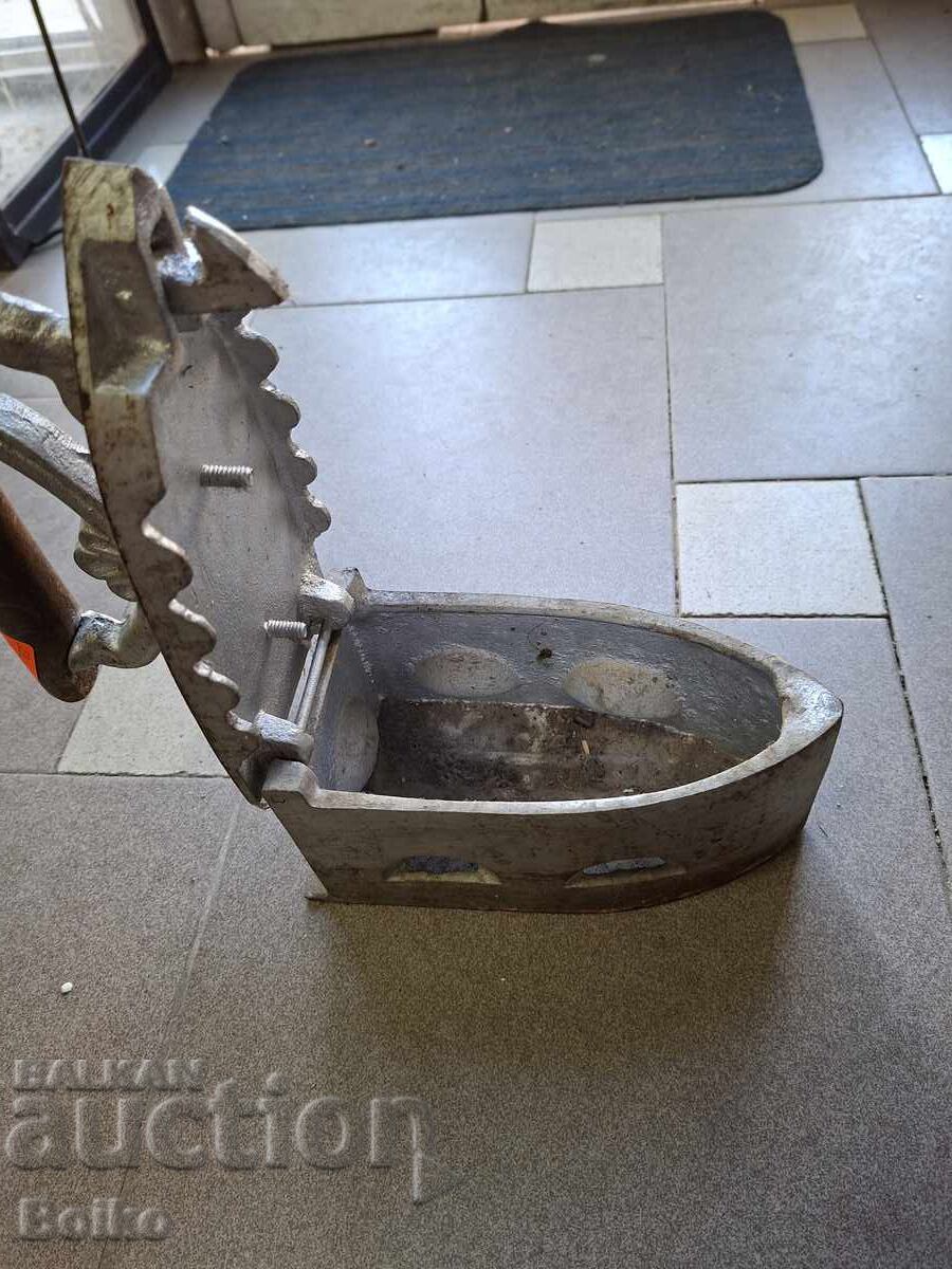 Licitație Fier de călcat vechi