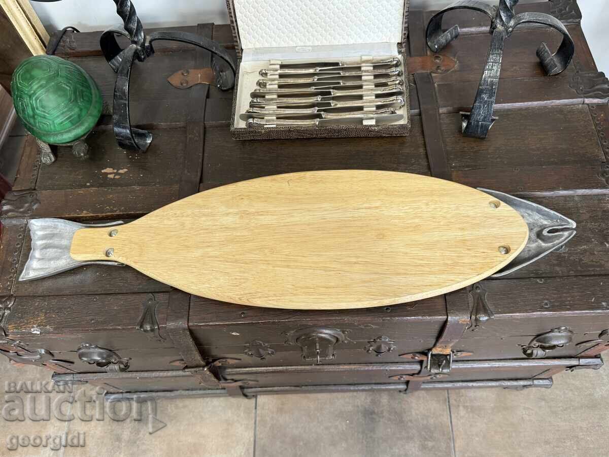 Placă / tavă vintage de servire în formă de pește. Nr. 7950 - 5 Placă / tavă vintage de servire în formă de pește. Nr. 7950 - 5