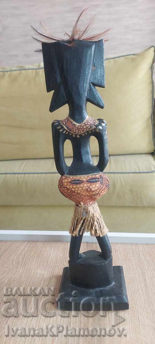 Livrarea Sculptură în lemn pentru cunoscători, înălțime 35cm
