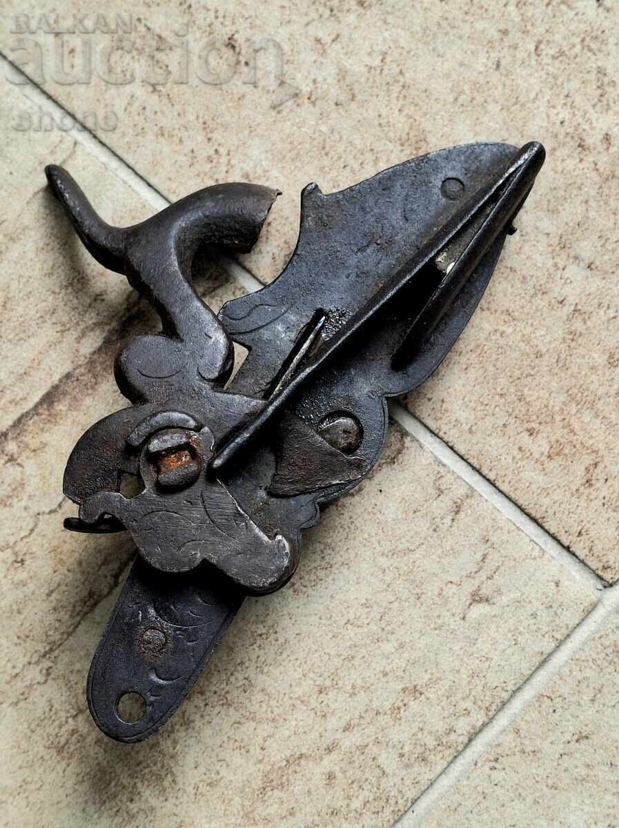 Mekhanizŭm, pistolet, kremŭchen, kapsulen, avzi