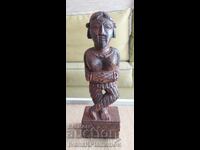 Дърворезба за ценители височина 27см