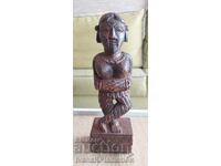 Дърворезба за ценители височина 27см
