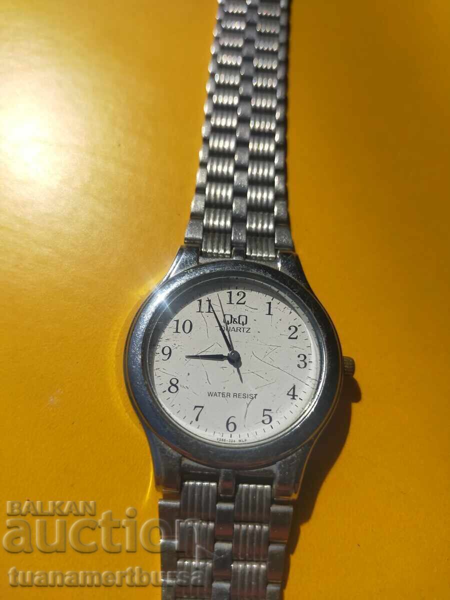 Ρολόι με τιμή € 12.00 | 23.47 BGN Ρολόι με τιμή € 12.00 | 23.47 BGN