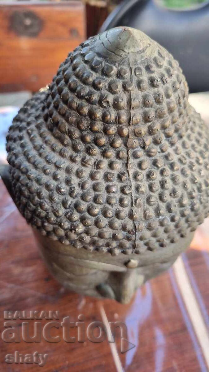 Sculptură din bronz. Figurină metalică. Buddha cu preț € 50.00 | 97.79 BGN