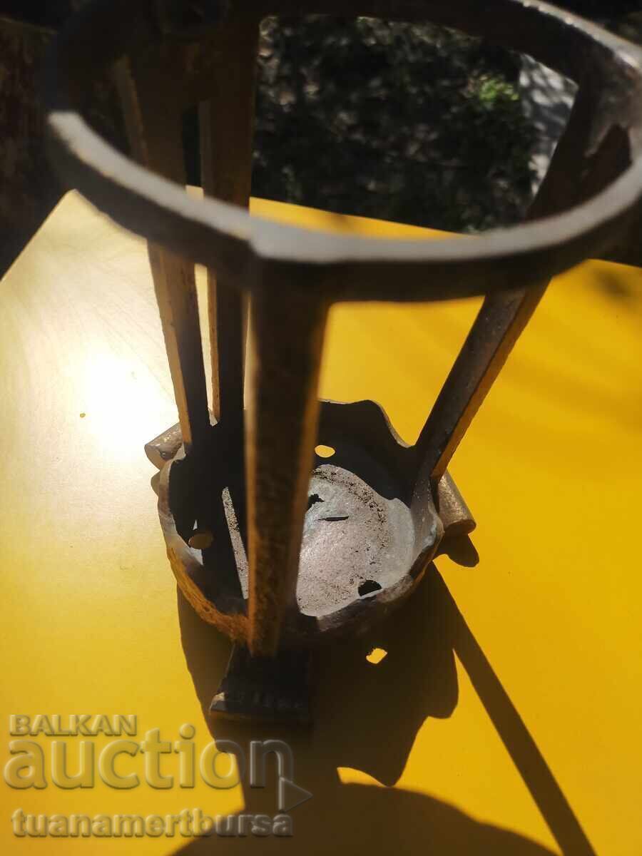 Licitație Suport metalic pentru lumanari