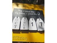 Wooden decorative calendar