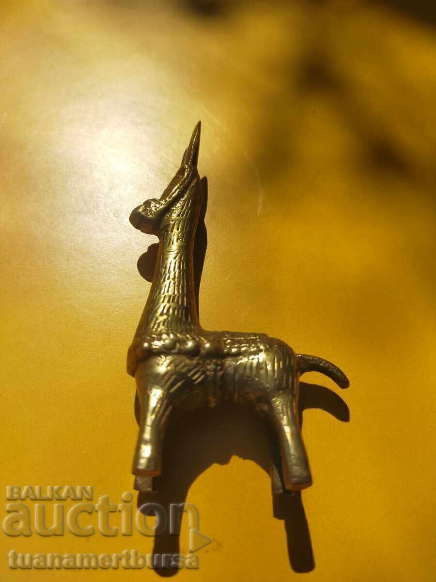 Figurină decorativă metalică cu preț € 13.00 | 25.43 BGN