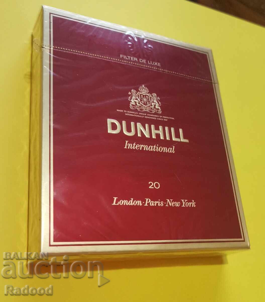 DUNHILL - Πλακάκι από τη δεκαετία του '90.