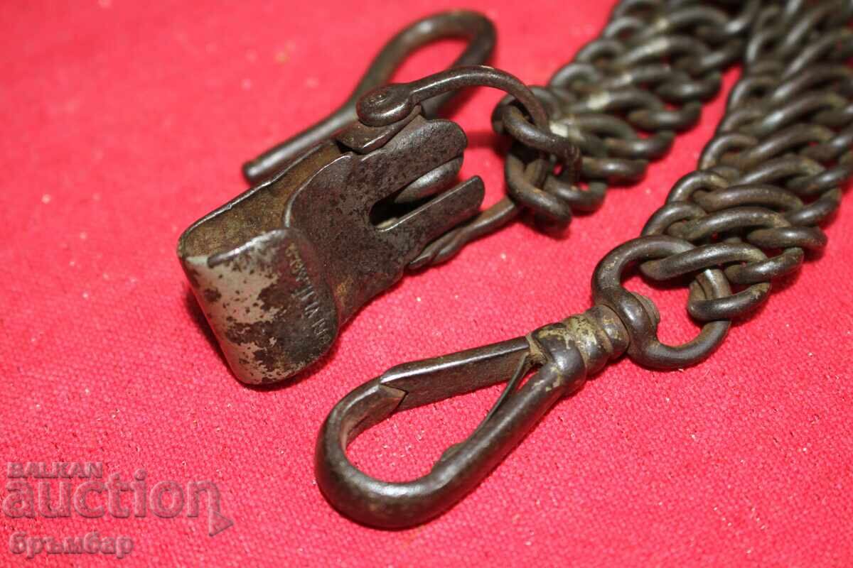 Vechi suport metalic regal pentru sabie - 7