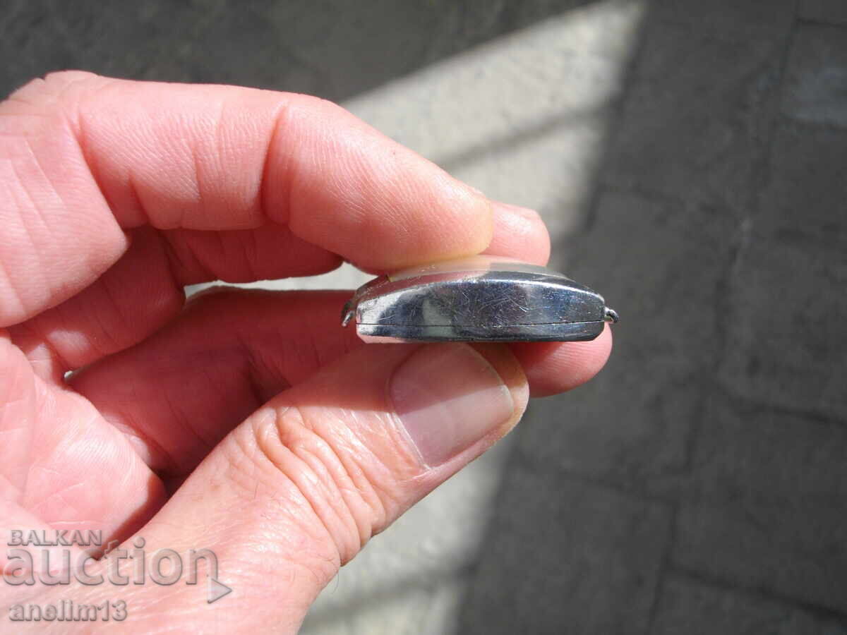 Доставка на КОЛЕКЦИОНЕРСКИ ЧАСОВНИК ЗВЕЗДА