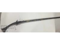 Стара кремъчна пушка Арнаутка