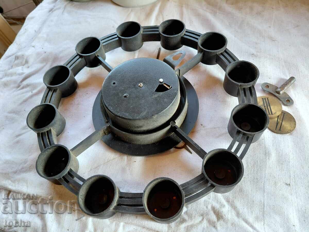 Livrarea Far, perete, săptămânal