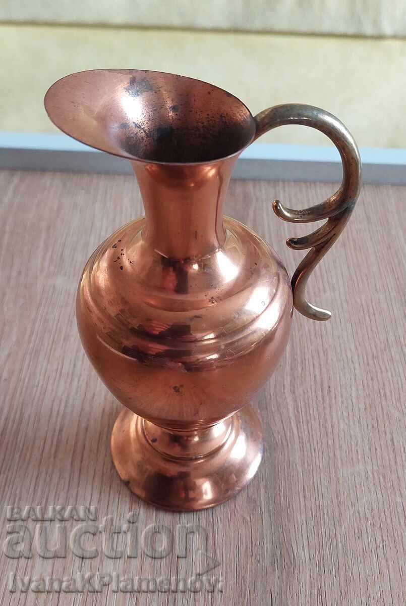 Cană de cupru pentru cunoscători cu preț € 15.00 | 29.34 BGN