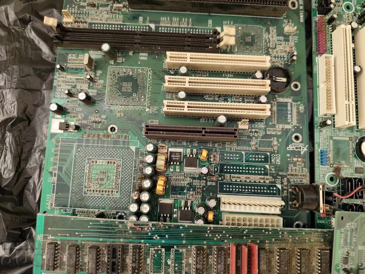 Licitație Electronic piese de schimb-plăci-lot-2 Licitație Electronic piese de schimb-plăci-lot-2