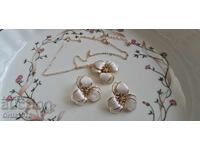 Разкошен комплект колие с обеци, емайл.