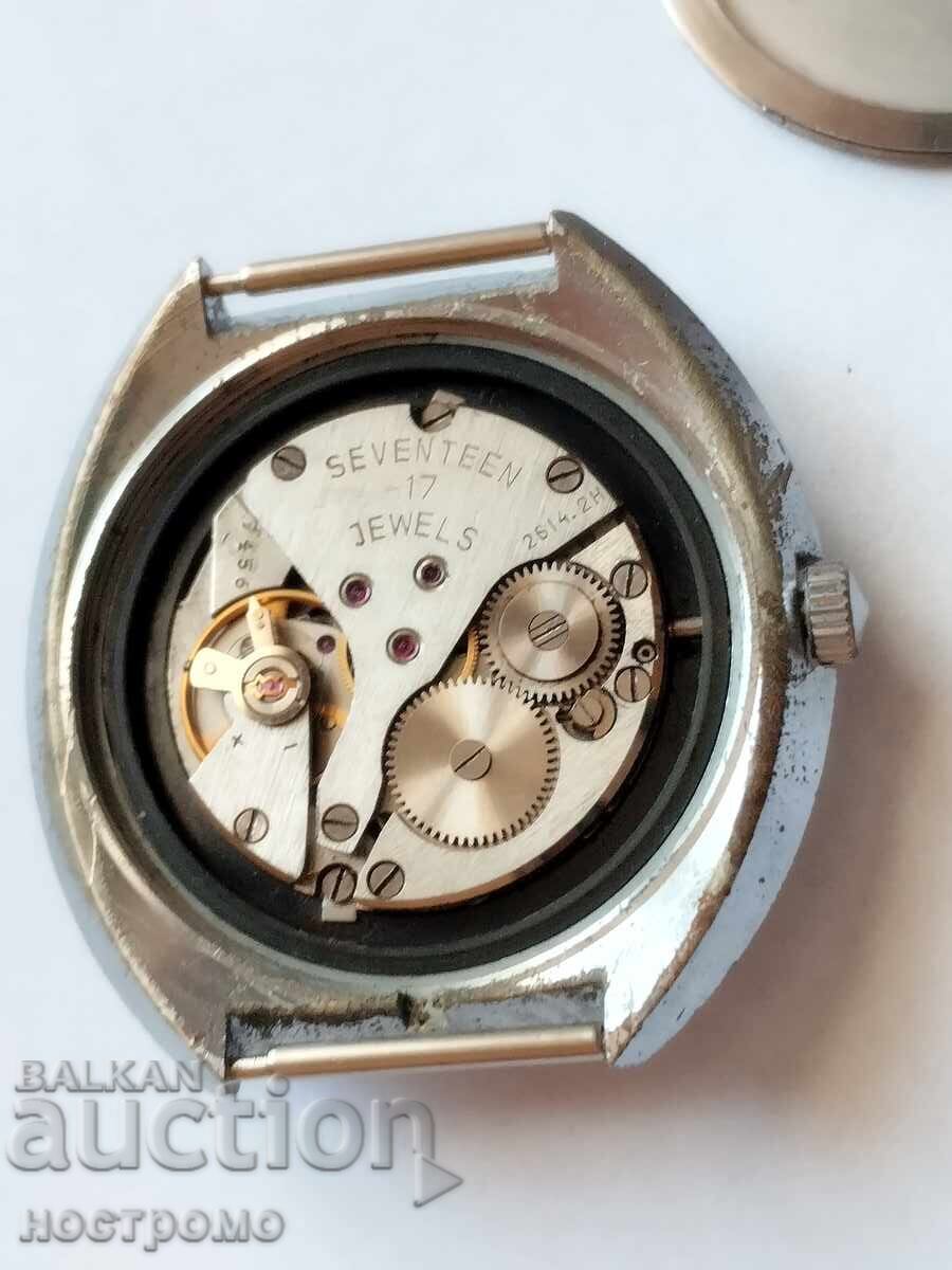 Работещ  Польот  - А 7011 - 5