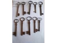 CHEI SCHELETICE ANTIQUE, FORJATE MANUAL, MARI, 10 BUC