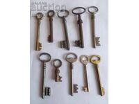 FINTIJE Rare Hand-Forged KEYS 10 pcs Padlock gate