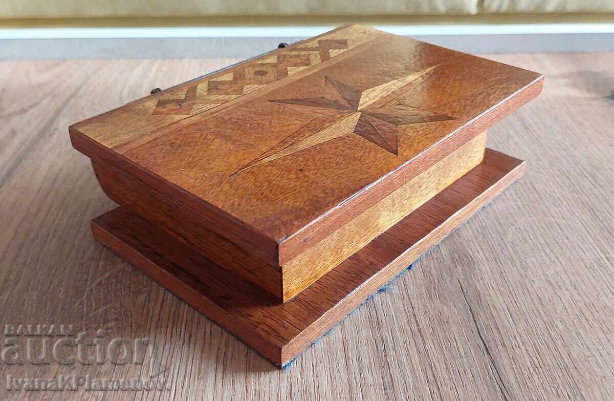 Wooden box for connoisseurs with price € 14.00 | 27.38 BGN