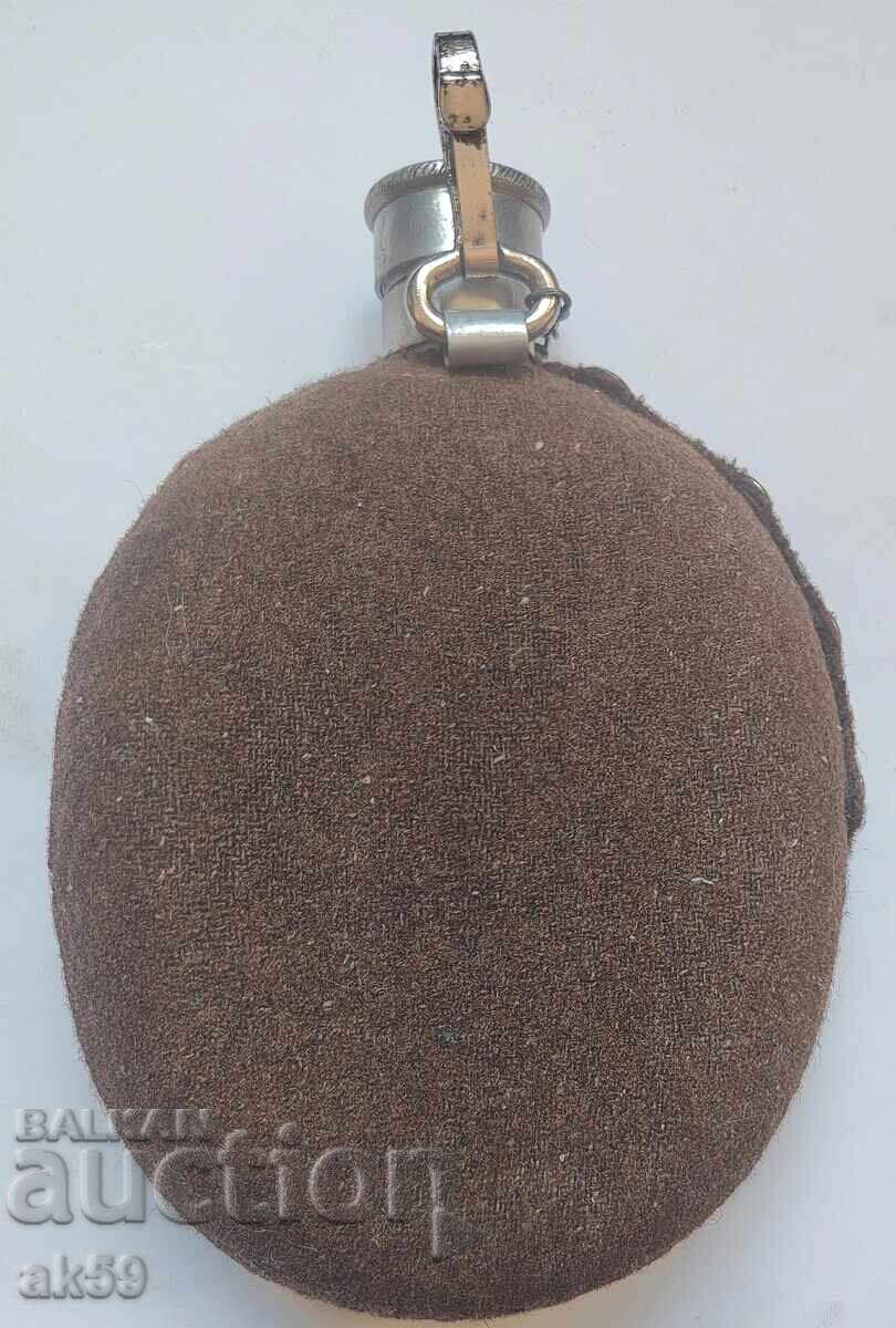 Войнишка манерка. с цена € 60.00 | 117.35 лв.