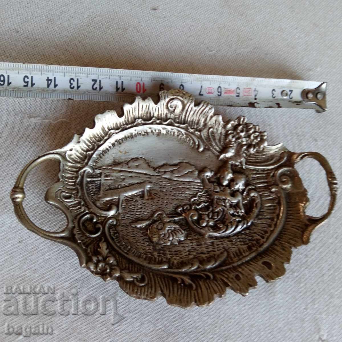 Apartament în stil renaștere cu preț € 30.00 | 58.68 BGN