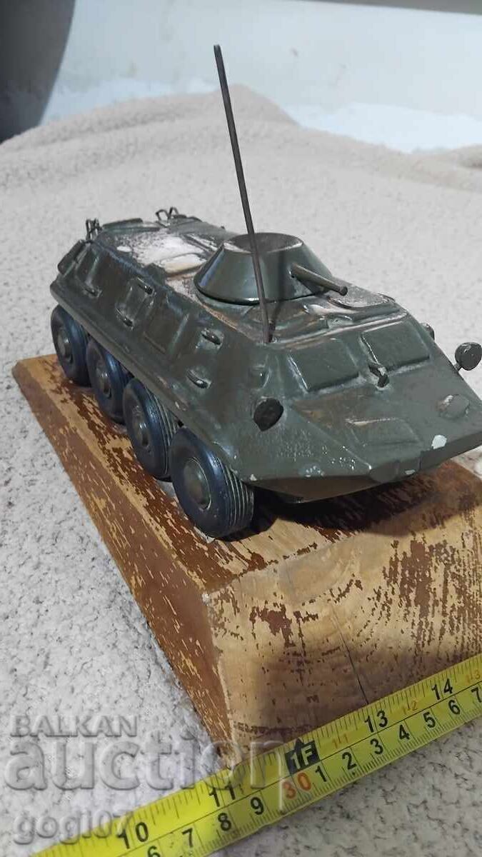 Model metalic BTR-60 PB din 1960