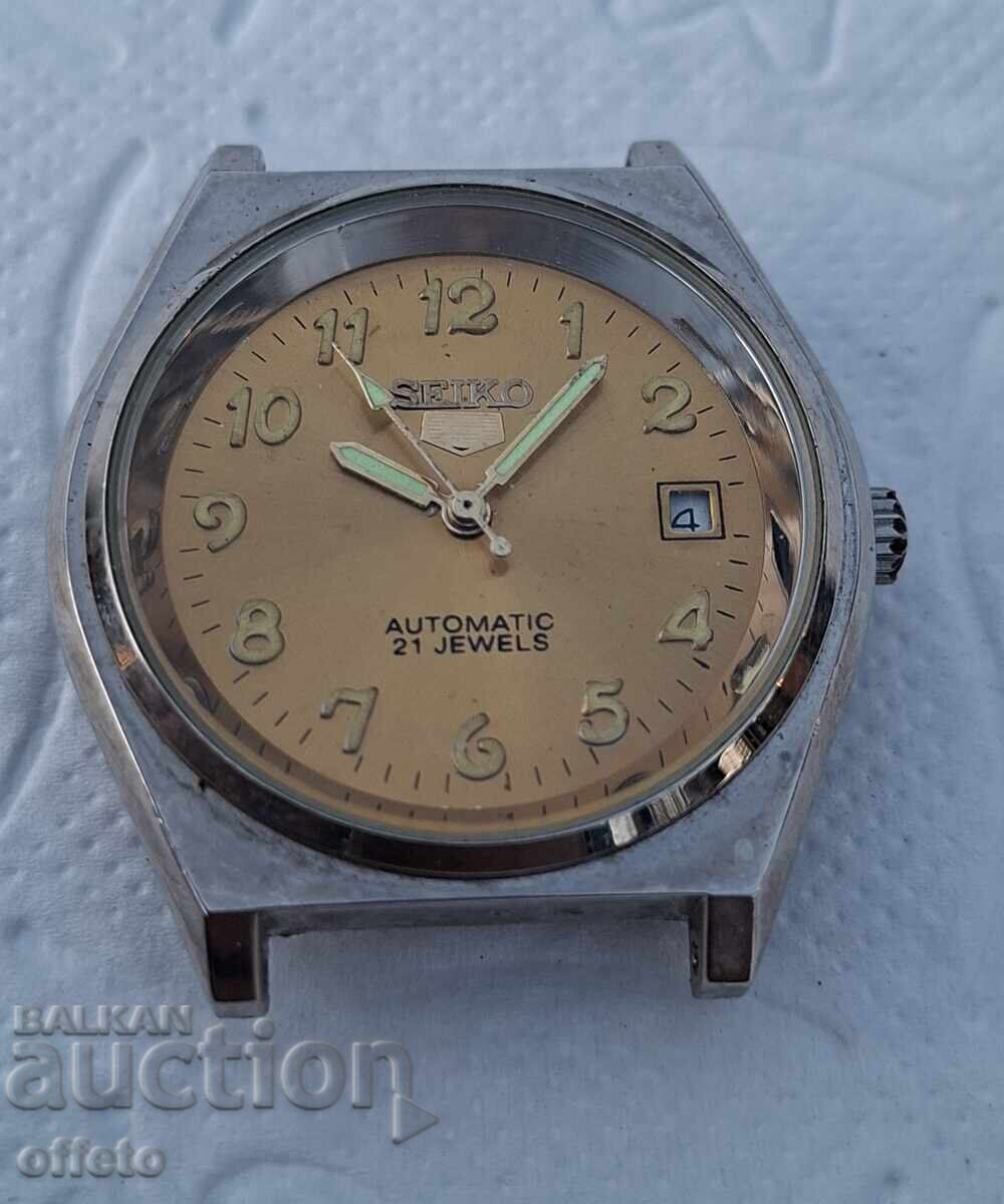 CEASUL FUNCȚEAZĂ cu preț € 11.00 | 21.51 BGN