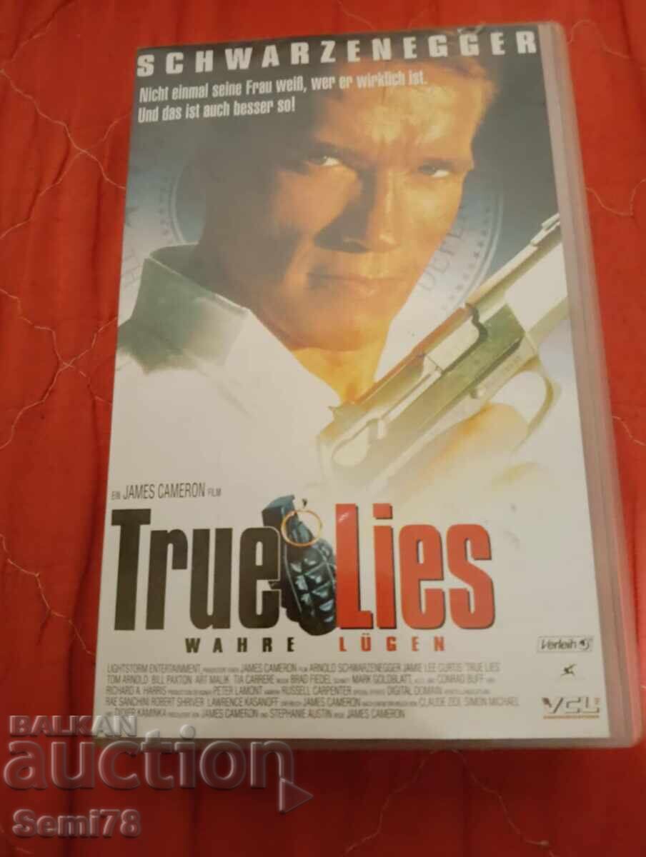 Adevărate minciuni - Casetă video