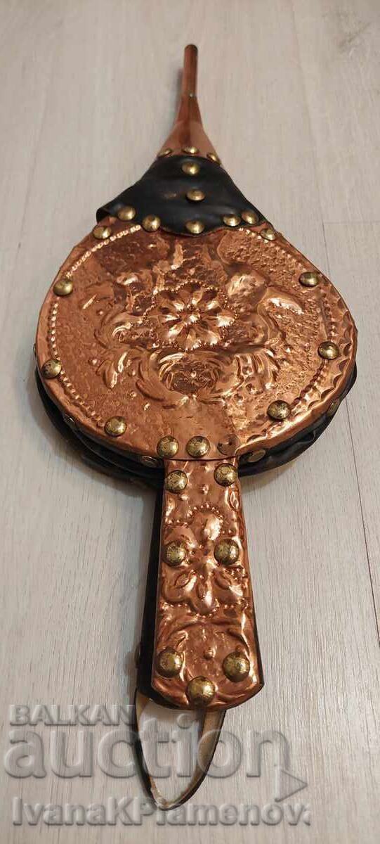 Suflantă pentru șemineu, accesorii din alamă pentru cunoscători cu preț € 35.00 | 68.45 BGN