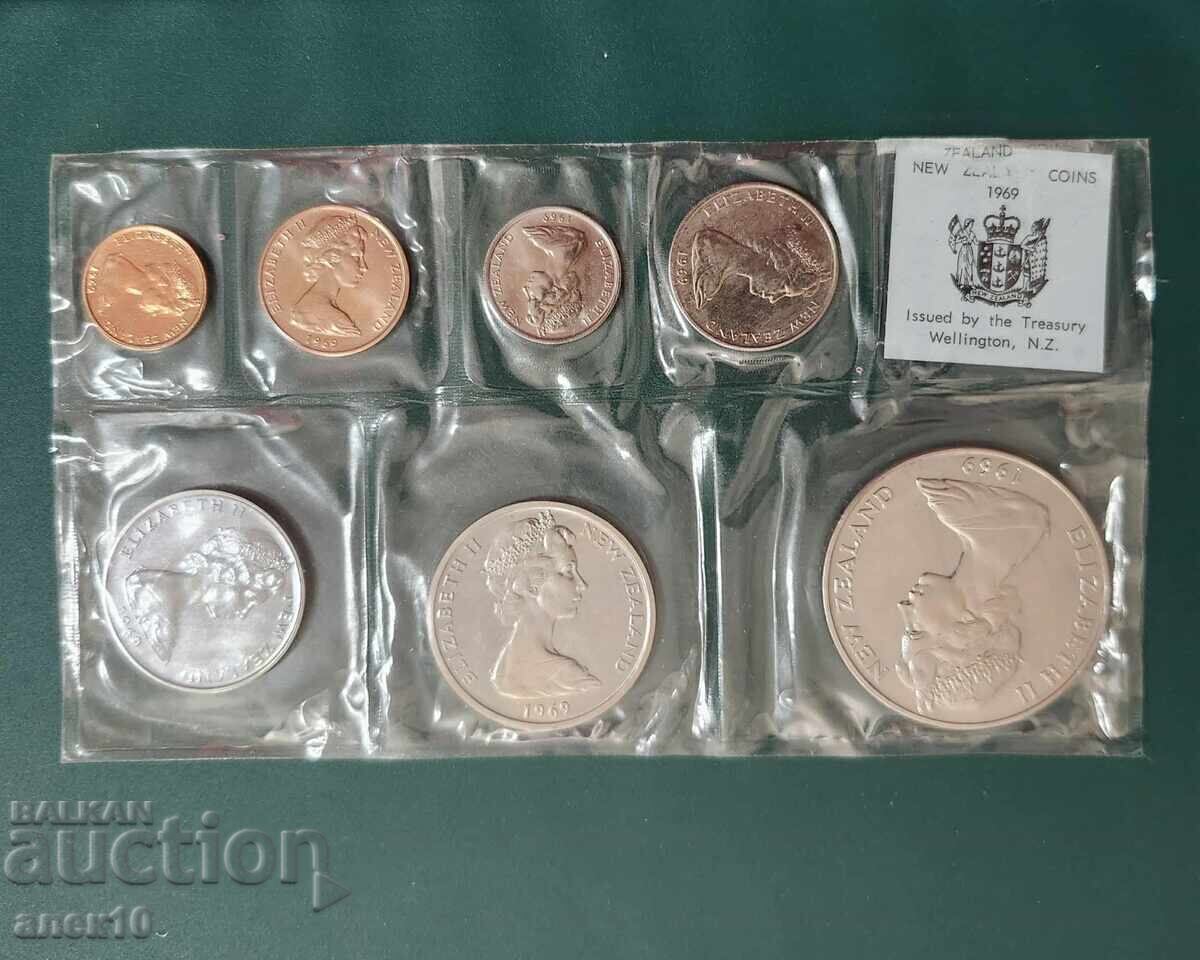 Noua Zeelandă set 1969 cu preț € 16.00 | 31.29 BGN